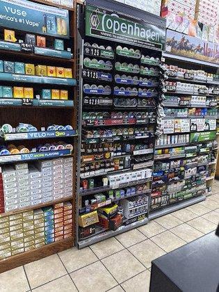 Cigarette Outlet Gas Mart & Vape Shop/Smoking Accessories Shop