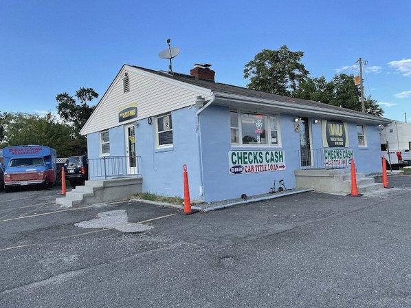 U-Haul Neighborhood Dealer
