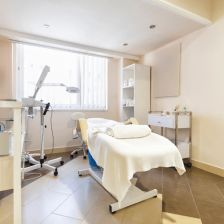 USA Hemorrhoid Centers - Vienna
