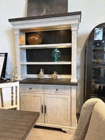 Bob's Discount Furniture and Mattress Store