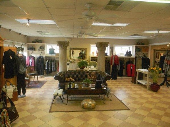 Lofty Salon