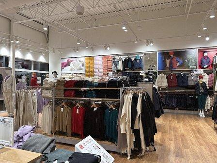 UNIQLO Fair Lakes
