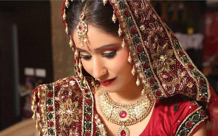 Indus Salon & Boutique