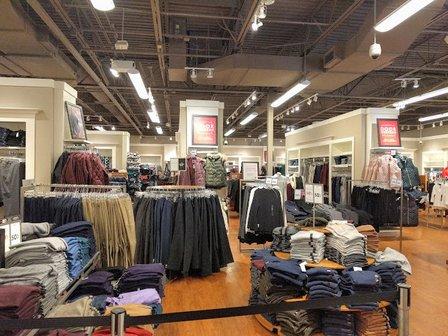Banana Republic Factory Store