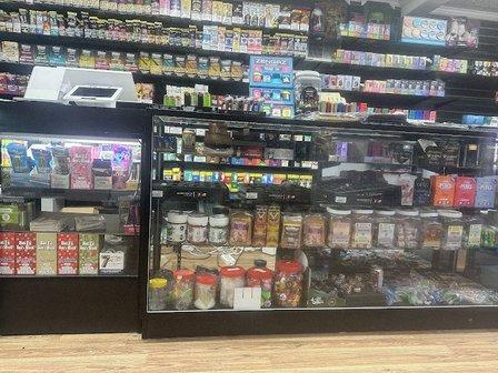 Xzotic's Tobacco & Vape
