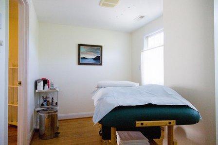 Acupuncture and Herbology Clinic