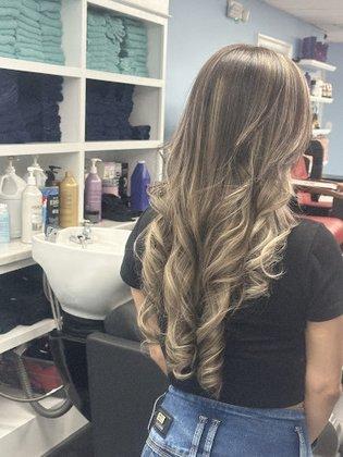 M & M Salon Boutique