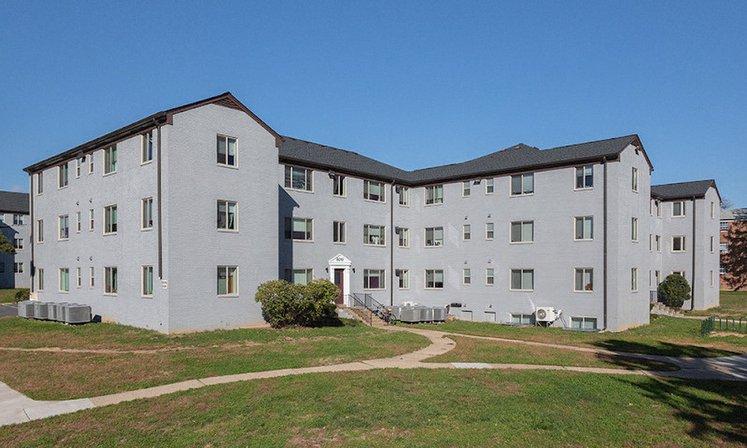 Parkwood Apartments