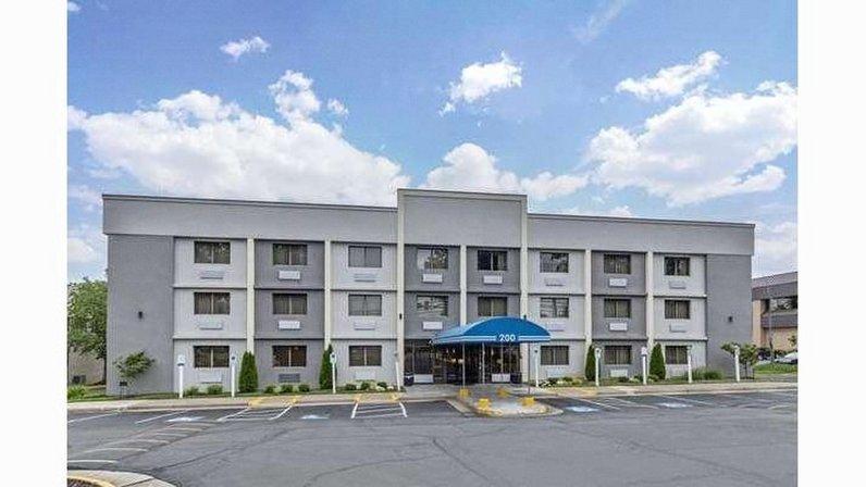 Comfort Inn Herndon-Reston
