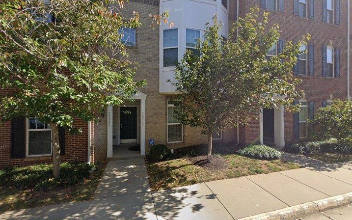 Dulles Parkway Condos