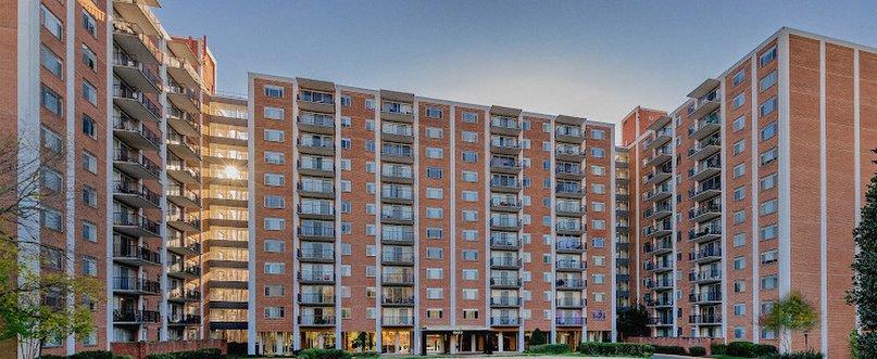Munson Hill Towers Apartments