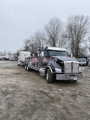 Aaron's Towing