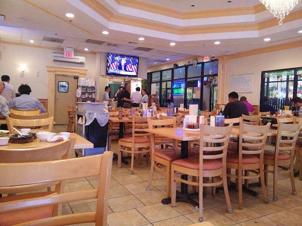 Hai Duong Restaurant Eden Center