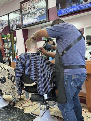 Flores barber shop