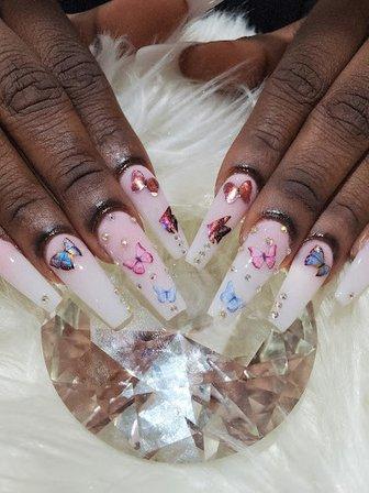 Diamond Nail Lounge