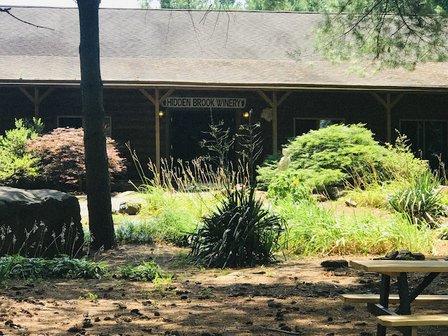 Hidden Brook Winery