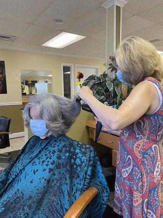 Dejure Salon