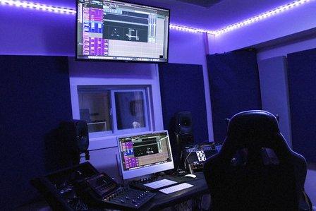 Wayne's Room Studios