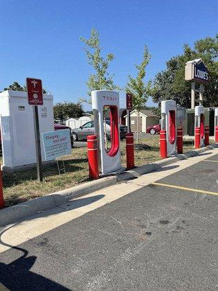 Tesla Supercharger