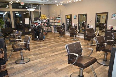 ALURA VEDA / Aveda Salon & Spa