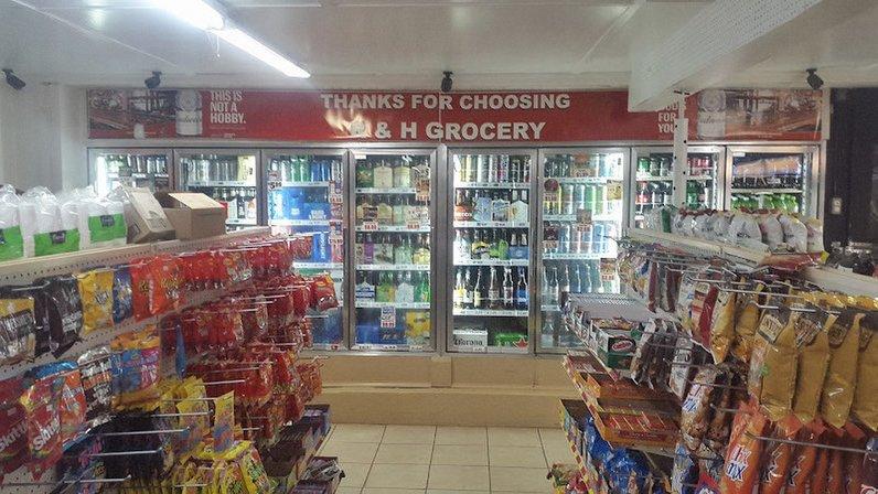 R & H Grocery