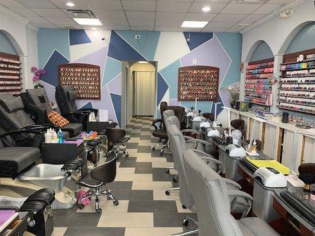 Hillwood Nails Spa & Lashes