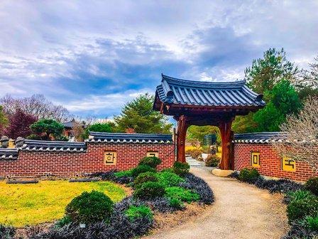 Meadowlark Botanical Gardens