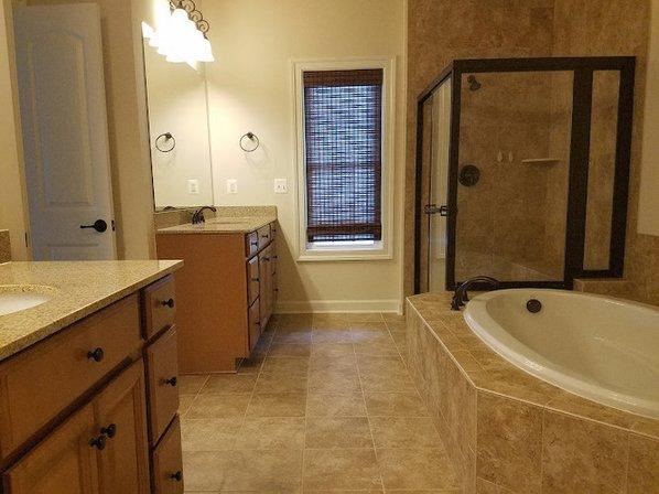GS Custom Remodelers LLC