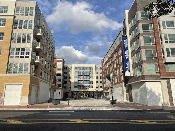 Modera Founders Row