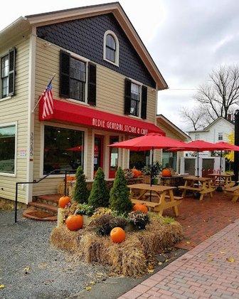 Aldie Country Store & Cafe