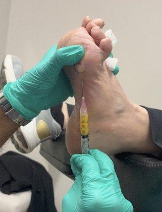 Singh Foot & Ankle Healing Center: Dr. Diltaj Singh and Dr. Shaan Singh
