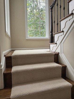 American Carpet & Rug