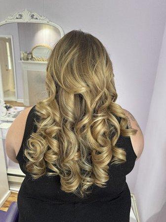 Dazzle Blow Dry Bar