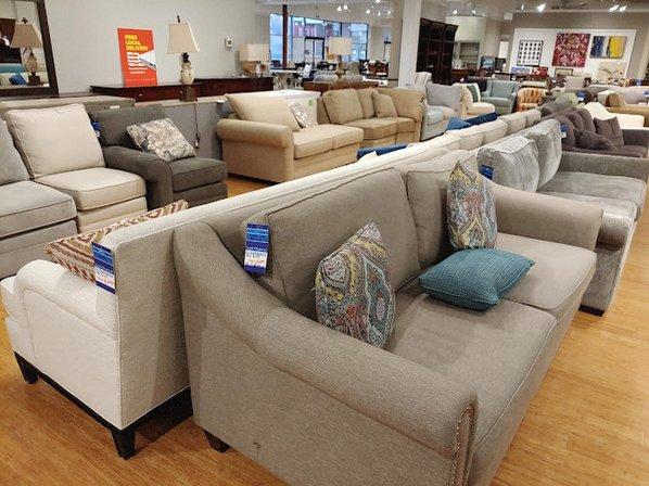 Belfort Furniture Outlet and Clearance Center