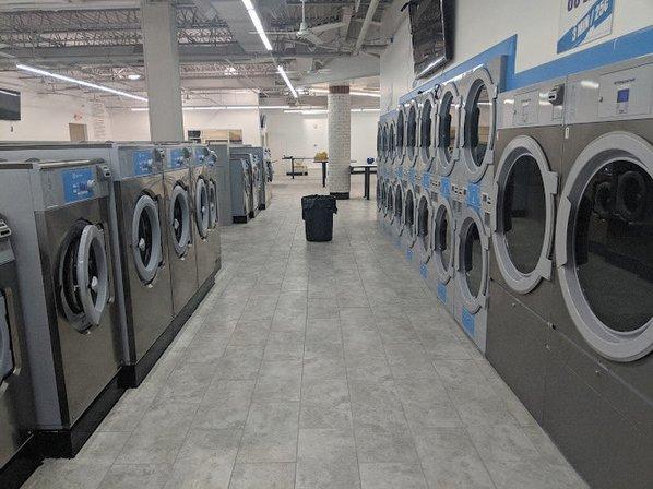 Mama's Laundromat