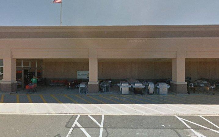 Pro Desk at The Home Depot