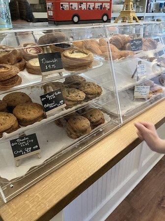 The Bluebird Bakeshoppe