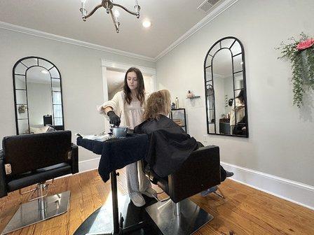 Zoe Zimmerman Hair Salon