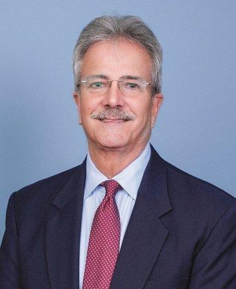 Carlos Viera - Private Wealth Advisor, Ameriprise Financial Services, LLC