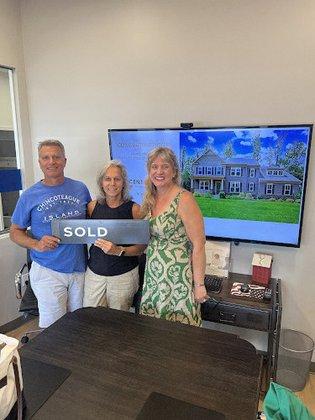 Kristin Burns, Realtor