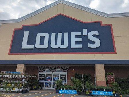 Lowe's Garden Center