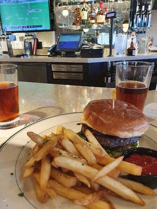 District Chophouse