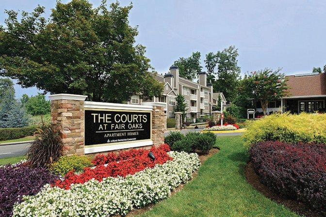 The Courts at Fair Oaks Apartments