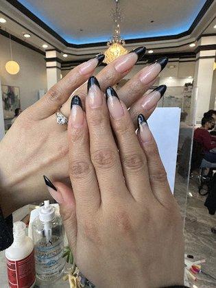 Organic Nails and Spa