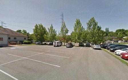 W & OD Trail Parking
