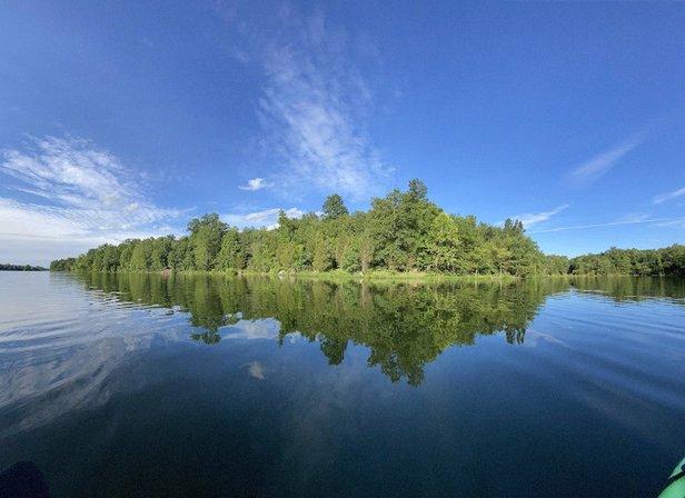 Water and Trail Access to Beaverdam Reservoir