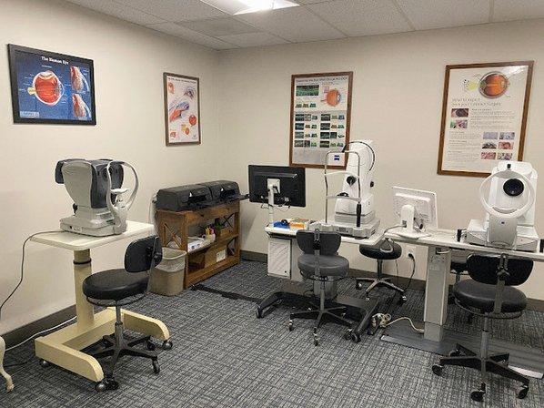 Fairfax Eye Associates: Alex Manguikian MD, PhD