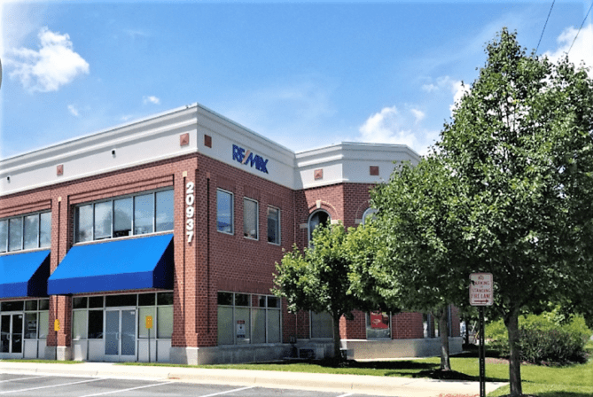 Lisa Zuraw & Co. Real Estate