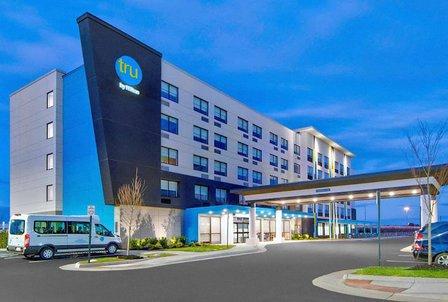 Tru by Hilton Ashburn One Loudoun