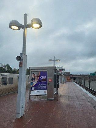 Loudoun Gateway Metro Parking
